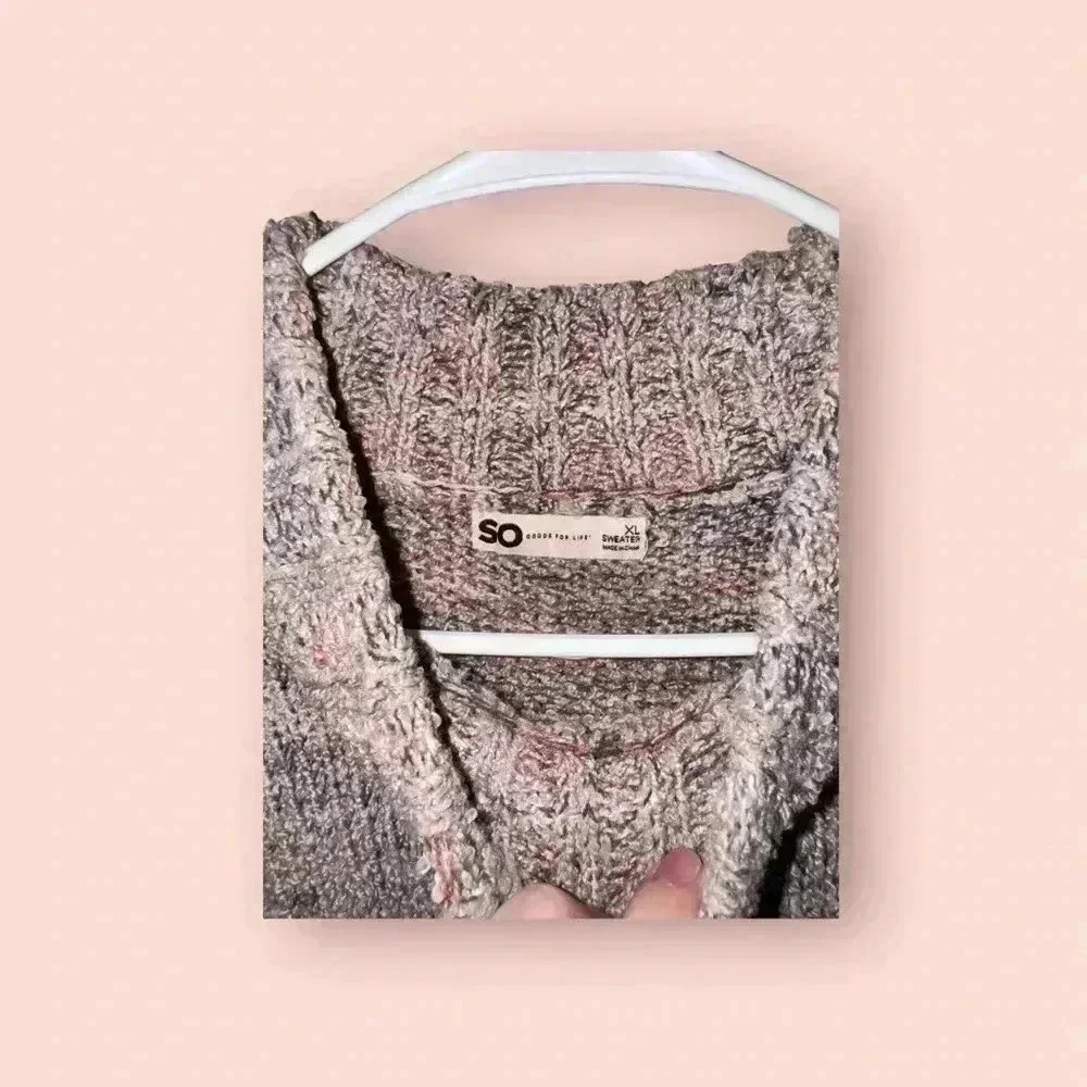 SO Mock Neck Knit Women’s Sweater Blush Size XL long crop - Picture 2 of 2